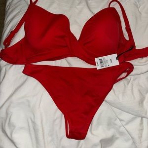 Target Bikini - top size 36 DD bottoms - M